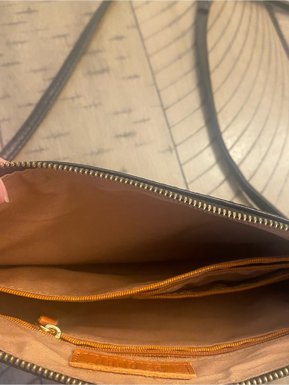 Hobo Polished Leather 3 In 1 Bag in Black - Picture 8 of 8